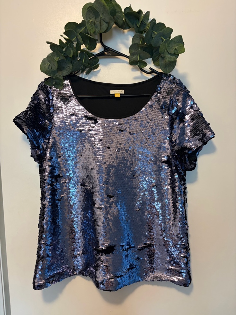 leifsdottir Navy Sequin Short Sleeve Top